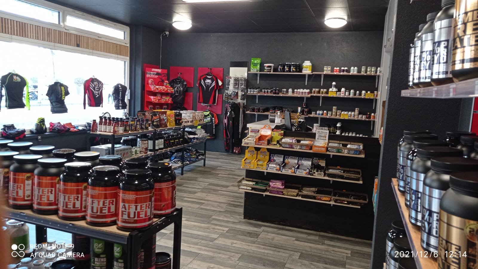 shop 8
